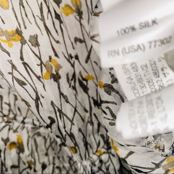 NWOT Zara Sage Floral Boho 100% Silk Sheer 3/4 Cuffed Sleeve Top Size M - Picture 5 of 11